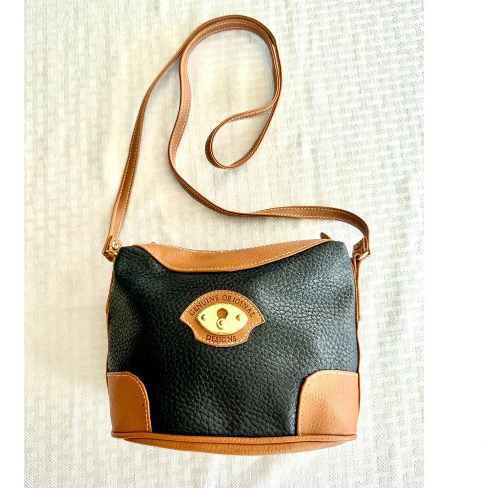 Vintage Dover Crossbody Bag Pebbled Leather Navy Blue Tan Two Tone Small Purse